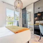 Anais De Saint-Tropez, Bel Appartement, Avec Piscine Et Jardin, Au Coeur De Saint Tropez